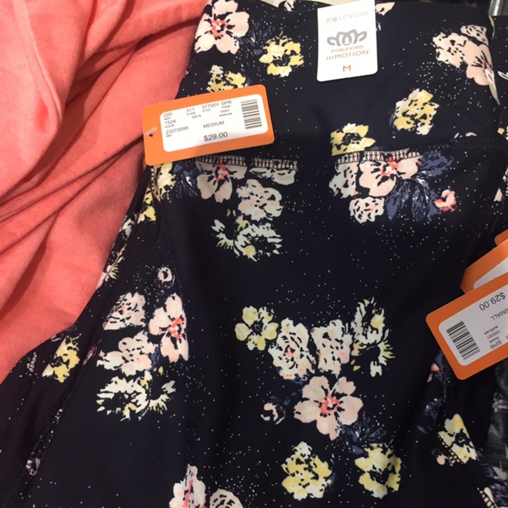 ISO Maurices Floral Leggings